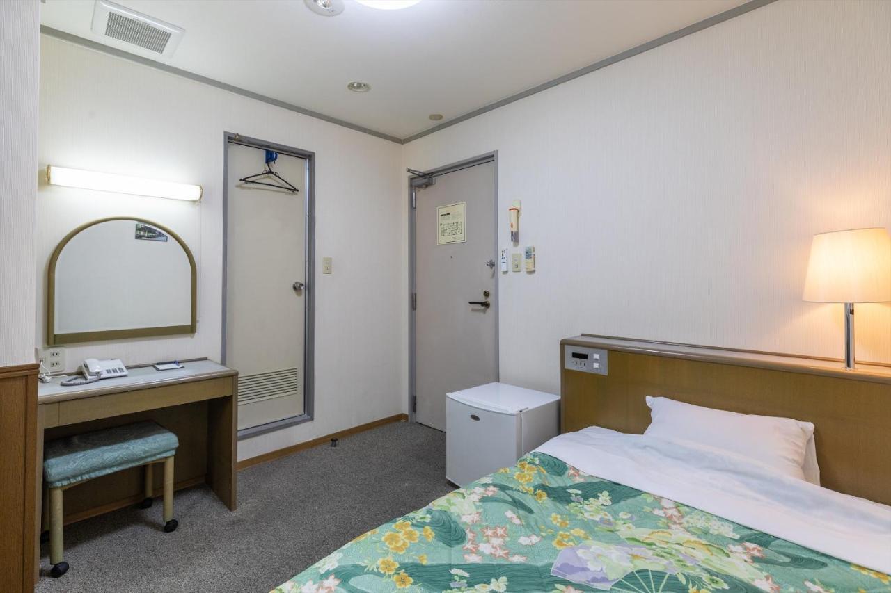 Tabist Business Hotel Takamado Shin-Omiya Nara Exterior foto