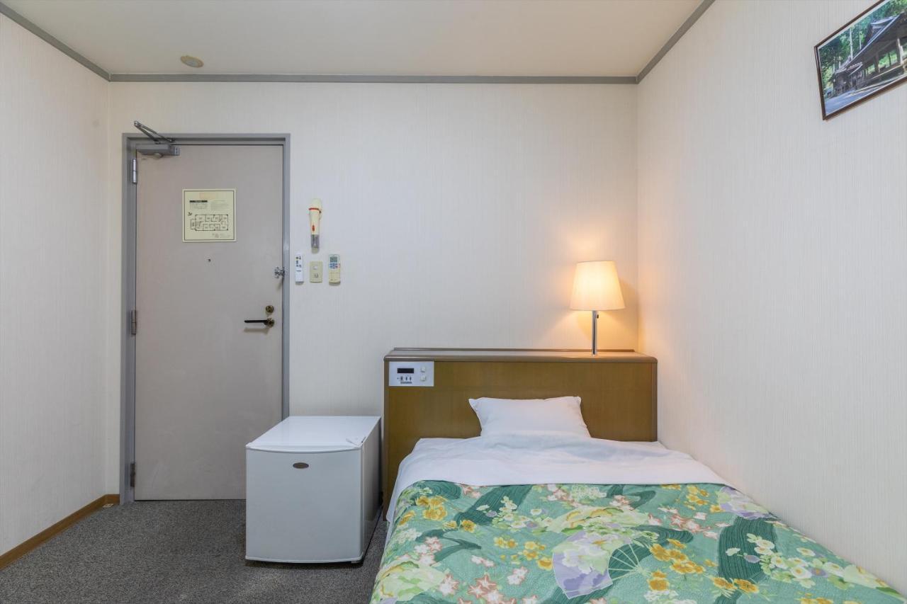 Tabist Business Hotel Takamado Shin-Omiya Nara Exterior foto
